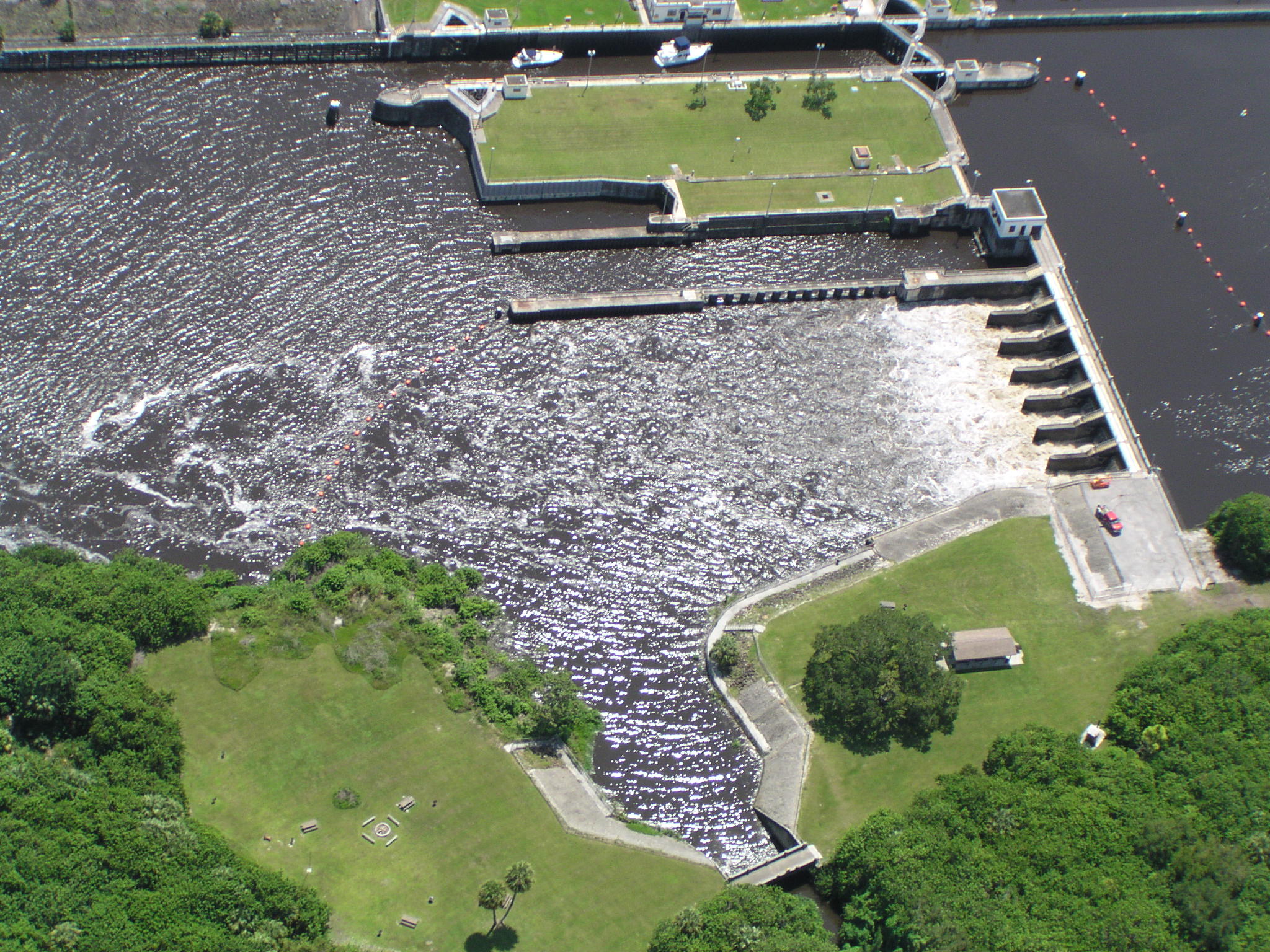 Florida Estuaries In Crisis Florida Oceanographic Society